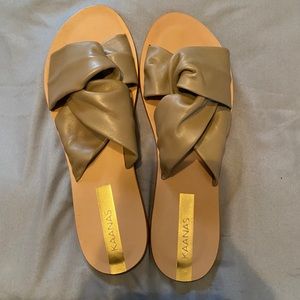 Kaanas Beige Sandal